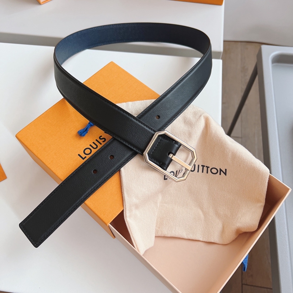 ルイヴィトンベルト素材ディテール